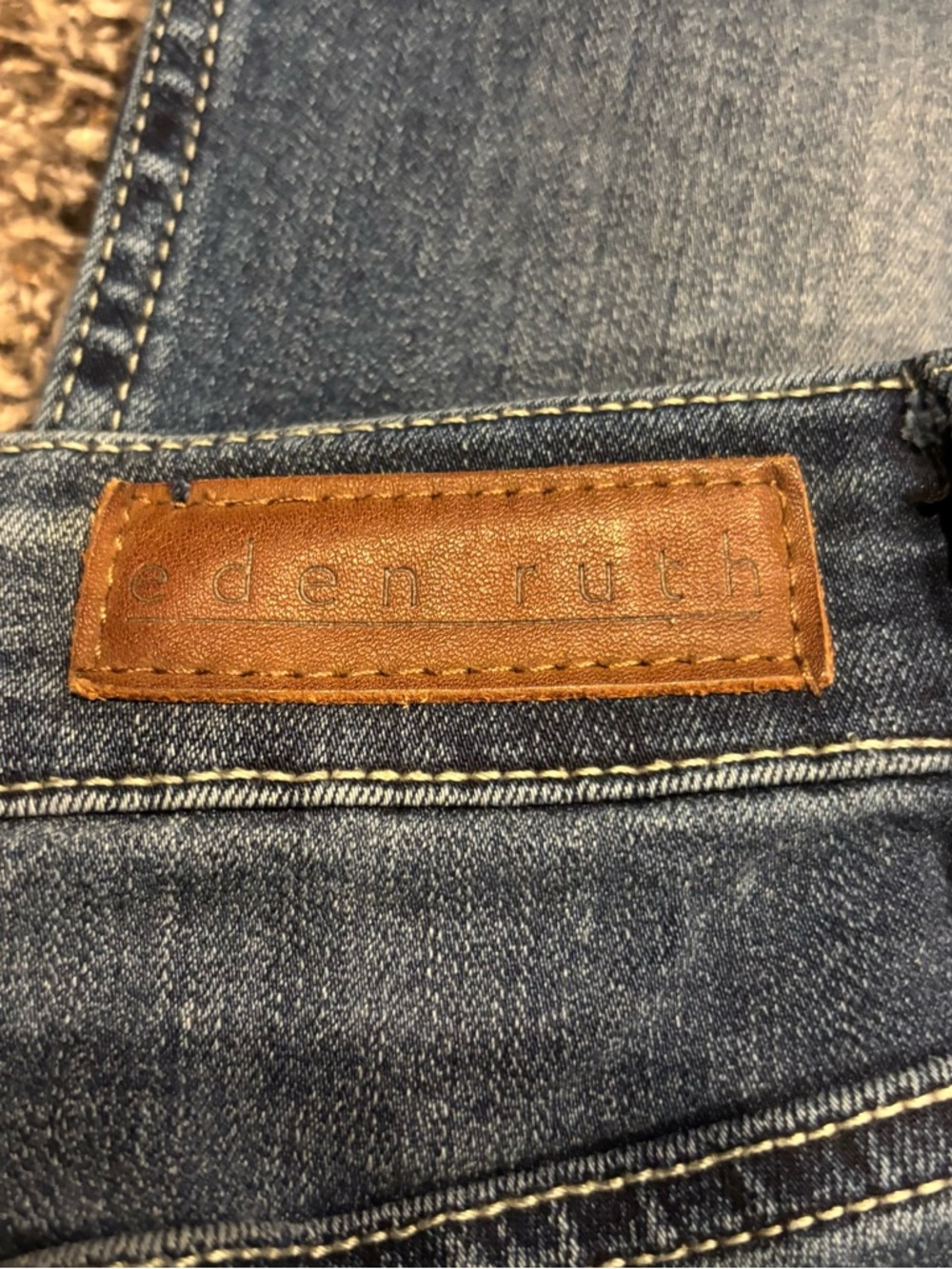 Women's Eden Ruth Bootcut Jeans - Picture 2 of 4